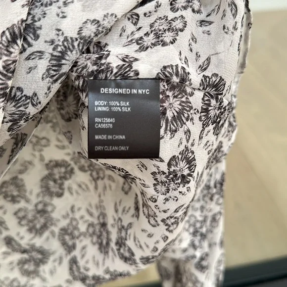 Intermix blouse - Picture 4 of 5